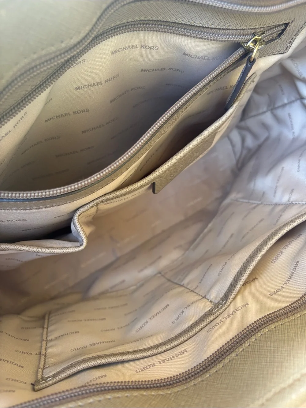Michael Kors structured michael